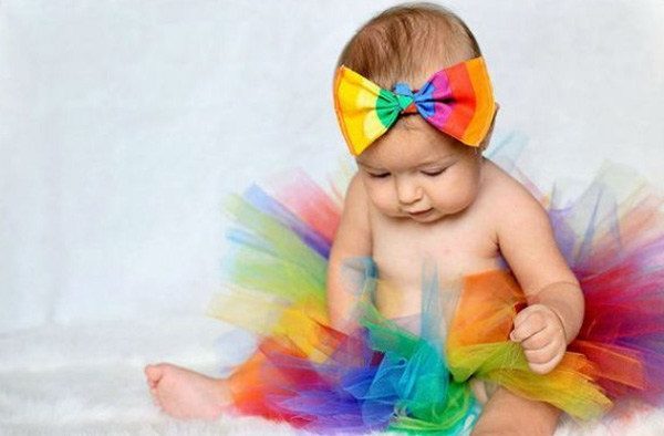 bebé arcoíris